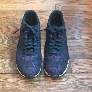 Nike Air Max Sneakers